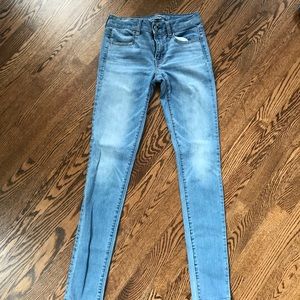 American Eagle size 2 jeans
